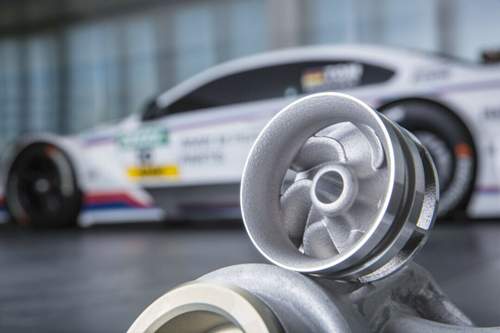 Bei BMW hat man bereits 500 Wasserpumpenräder für den Rennsport im 3D-Drucker hergestellt