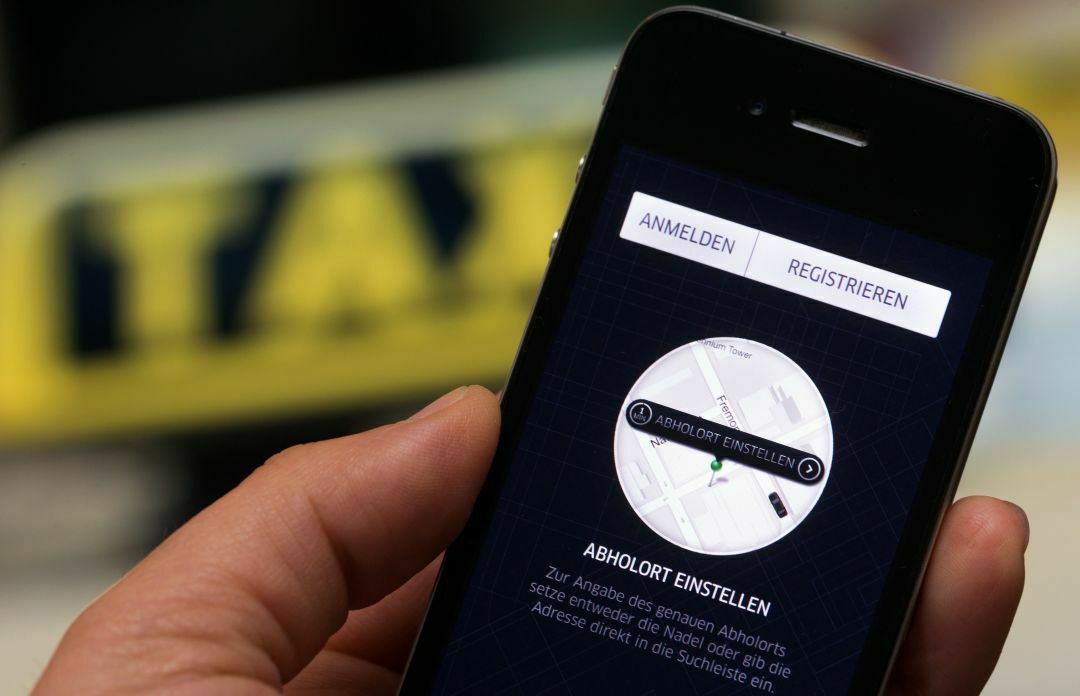 Der Fahrdienst-Vermittler Uber startete am Mittwoch in Dänemark
