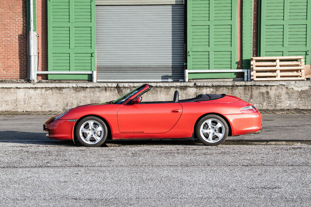Porsche 911 996 4 Cabriolet