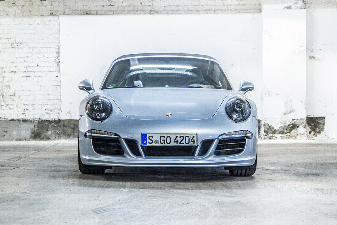 Porsche 911 991 Carrera 4 GTS Cabriolet
