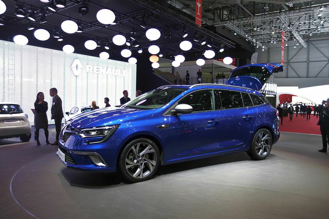 Renault Mégane Grandtour auf dem Genfer Salon 2016: Der Kompaktklasse-Kombi wird im Sommer bei den Händlern stehen