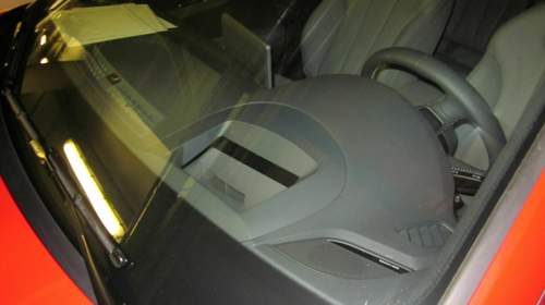 Audi-in-002