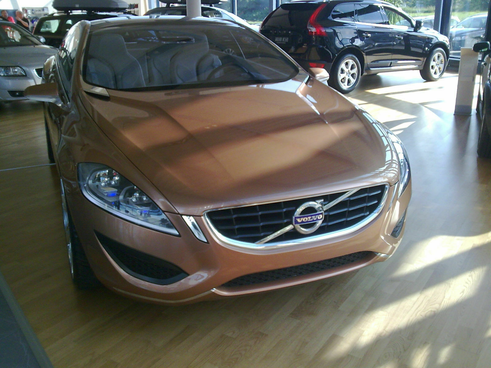 Erster ausfahrt mit dem neuen s60 concept in schweden