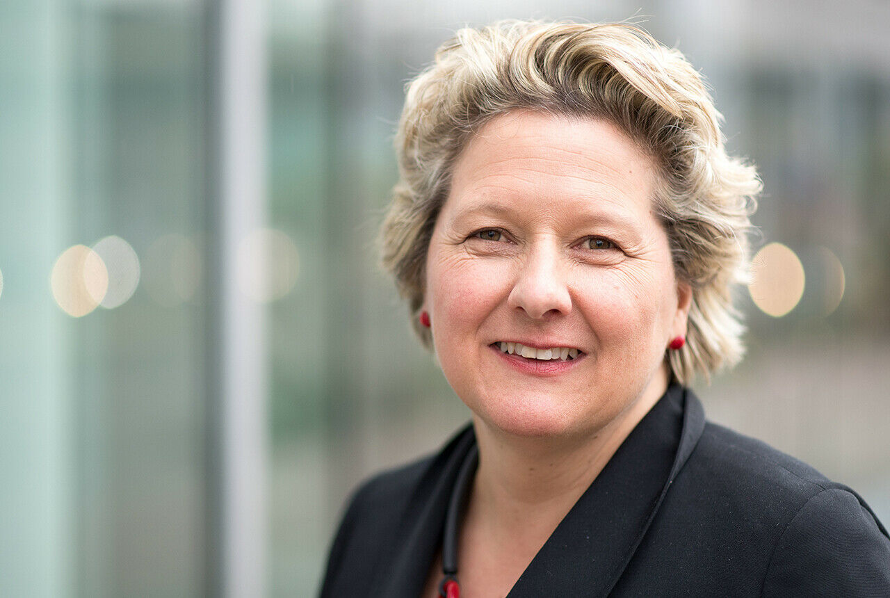 Die neue Umweltministerin Svenja Schulze fordert angesichts der Diesel-Fahrverbote von der Autobranche mehr Verantwortung