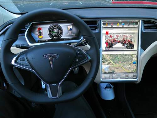 Tesla-model-s-digital-panels