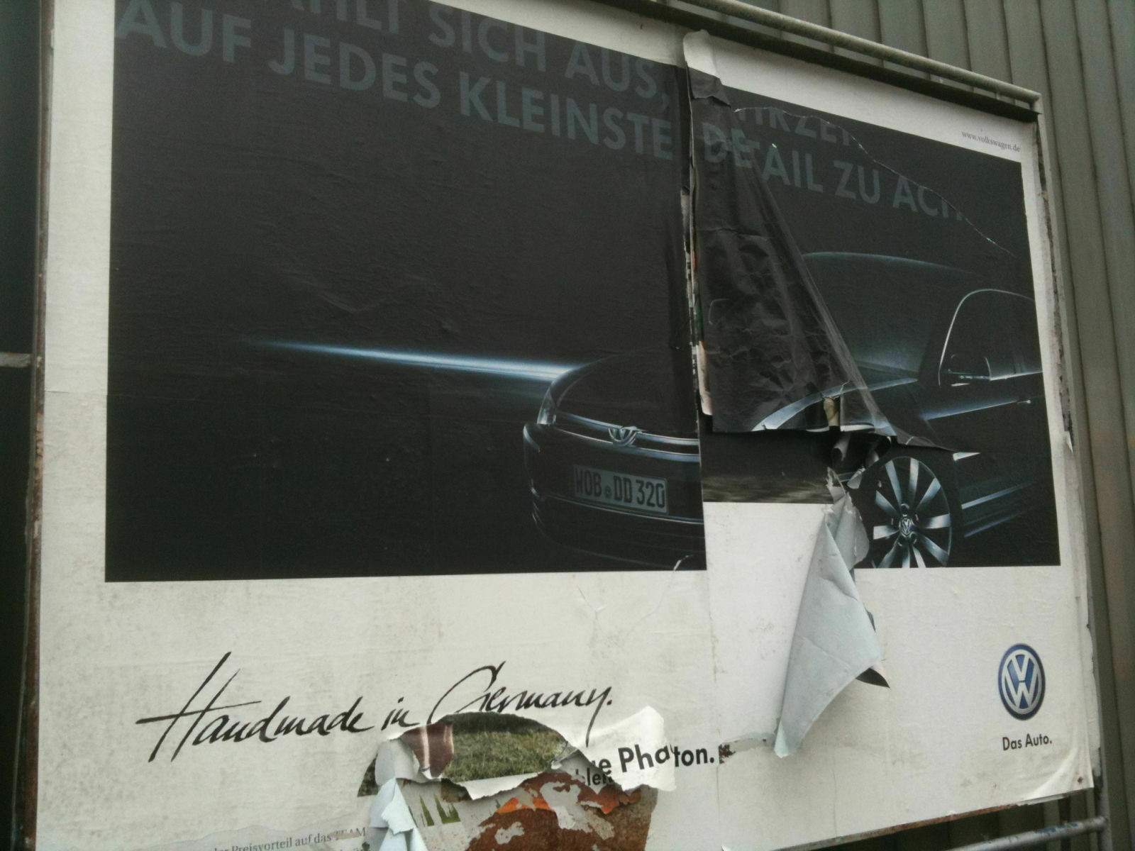 Es zahlt sich aus, auf jedes kleinste Detail zu achten. Der China-Bling-Bling Steinzeit- Phaeton.
