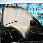 Mit Sonax Active Foam wird...
