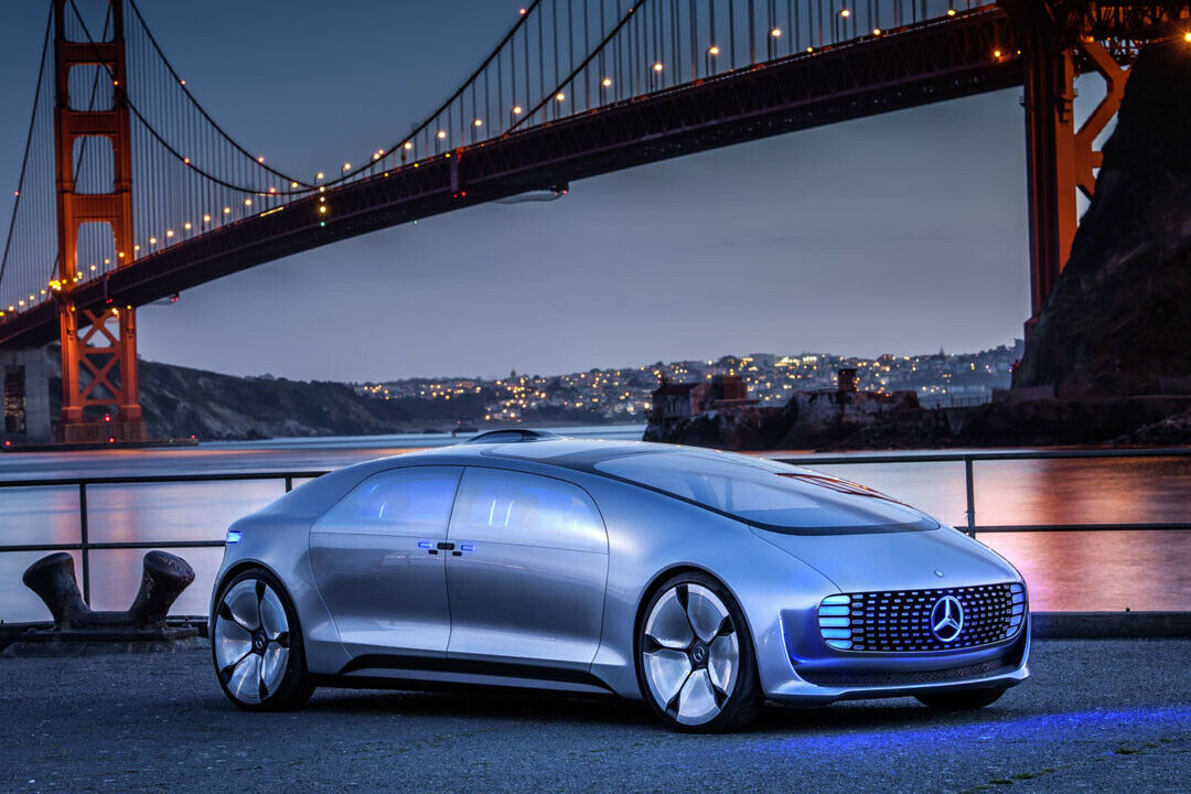 Mit dem Forschungsauto F 015 zeigte Mercedes einen Ausblick in die Zukunft des autonomen Fahrens