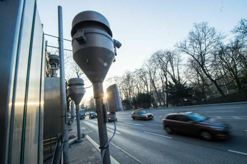 Wenn die Feinstaubmelder zu hohe Werte messen, dürfen alte Diesel künftig nicht durch Stuttgart fahren