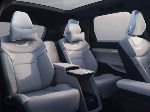 310148-volvo-ex90-excellence