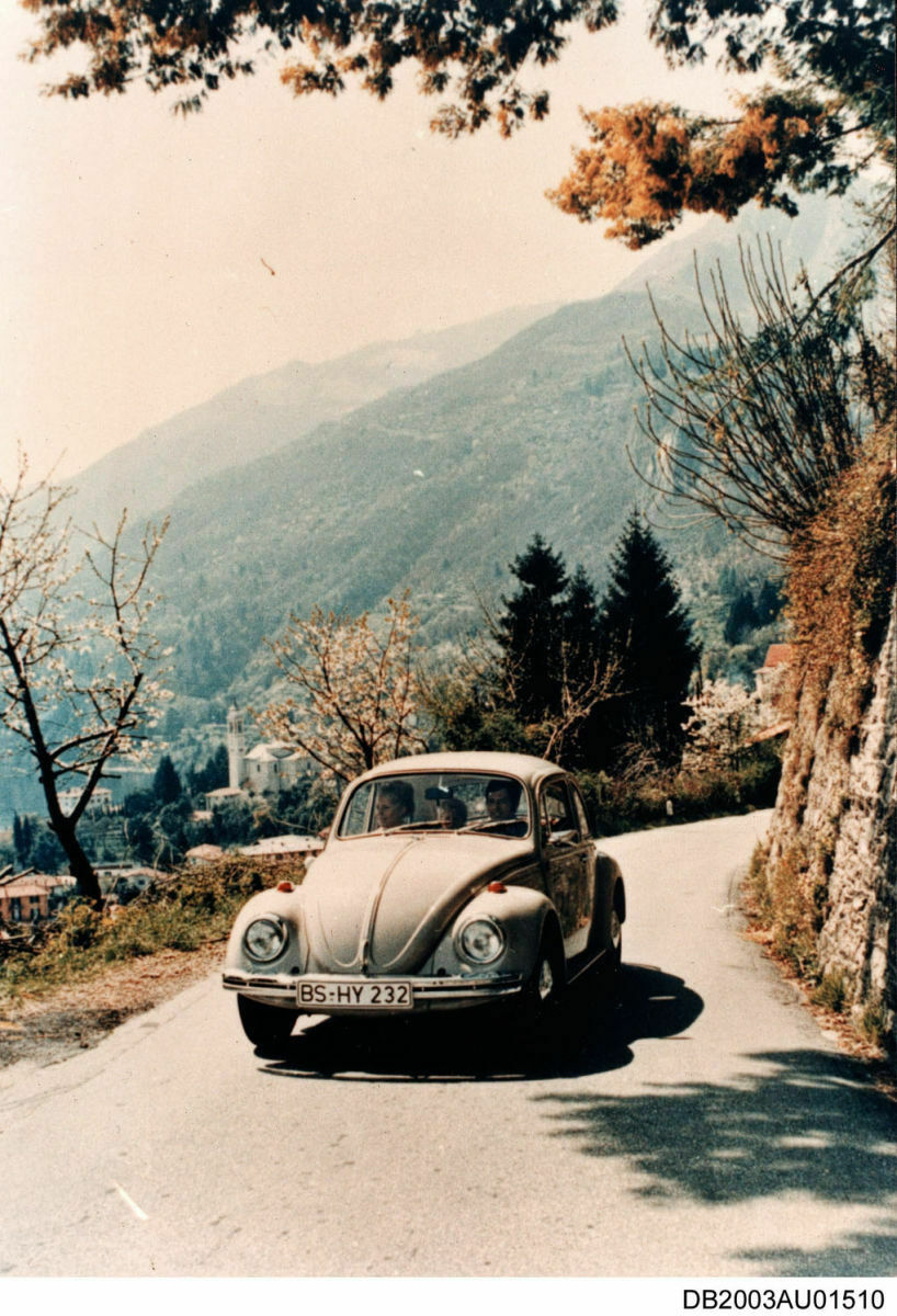 Mit dem Käfer über die Alpen.