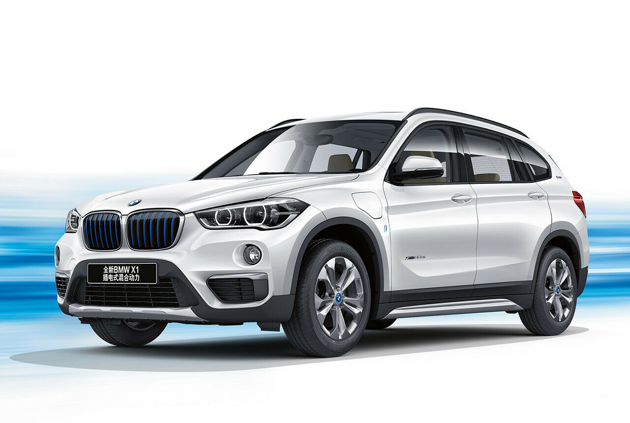 Der BMW xDrive25Le iPerformance basiert auf dem X1 mit zwölf Zentimetern mehr Länge und 2,78 m Radstand. Die elektrische Reichweite beträgt bis zu 60 Kilometer