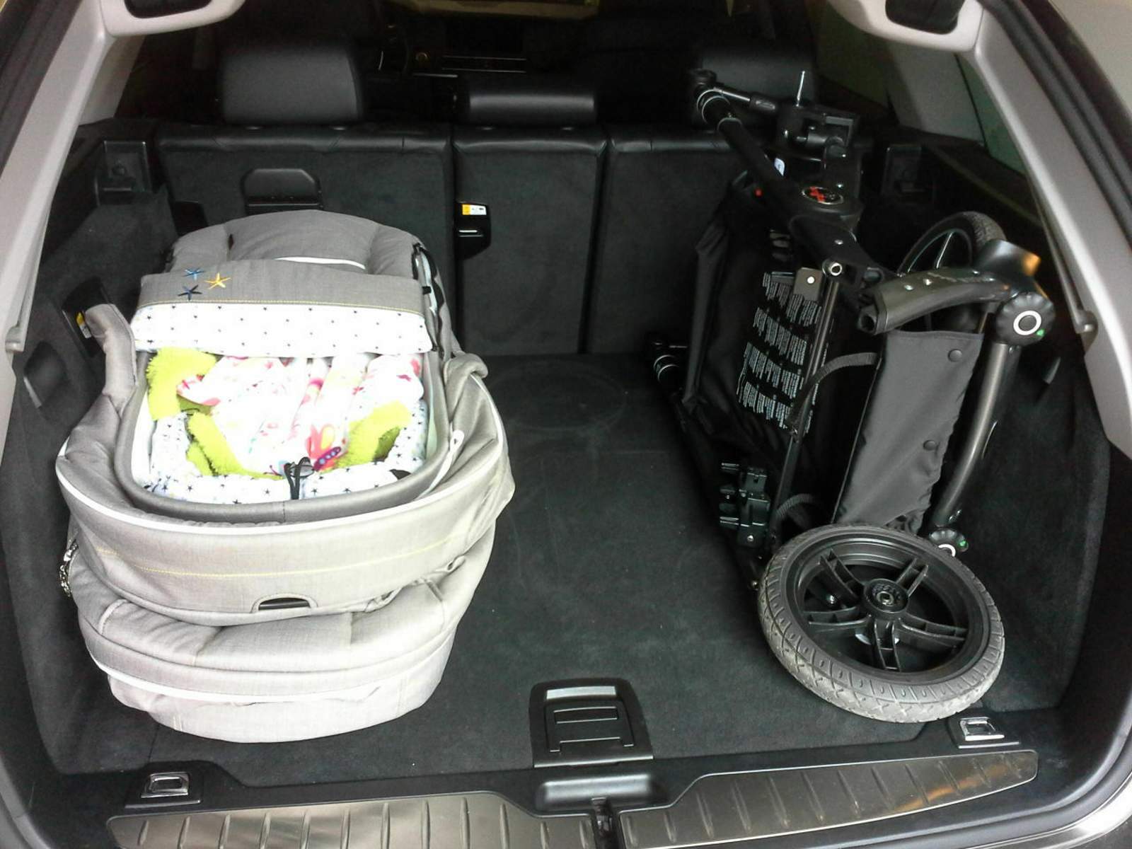 F11 Kofferraum und Kinderwagen + Gepck - Seite 2 - In diesen Fahrz... |  MOTOR-TALK