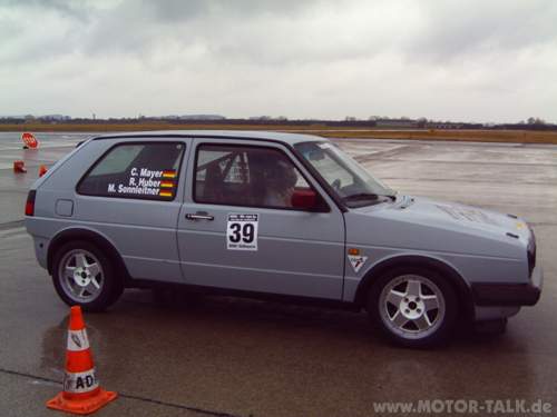 Slalomauto000