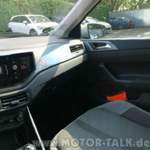 - Der Versuch eines Panoramabildes. Man kann gut das etwas eigenartig geformte Armaturenbrett sehen.