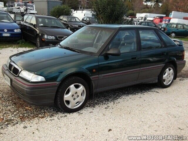 Fahrerflucht nach Parkschaden - wer erkennt dieses Auto? (Modell/Marke)