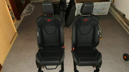 Ford-focus-iii-2014-12-10-recaro-sitze