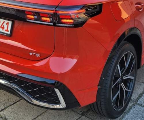 Tiguan mit Motorschriftzug