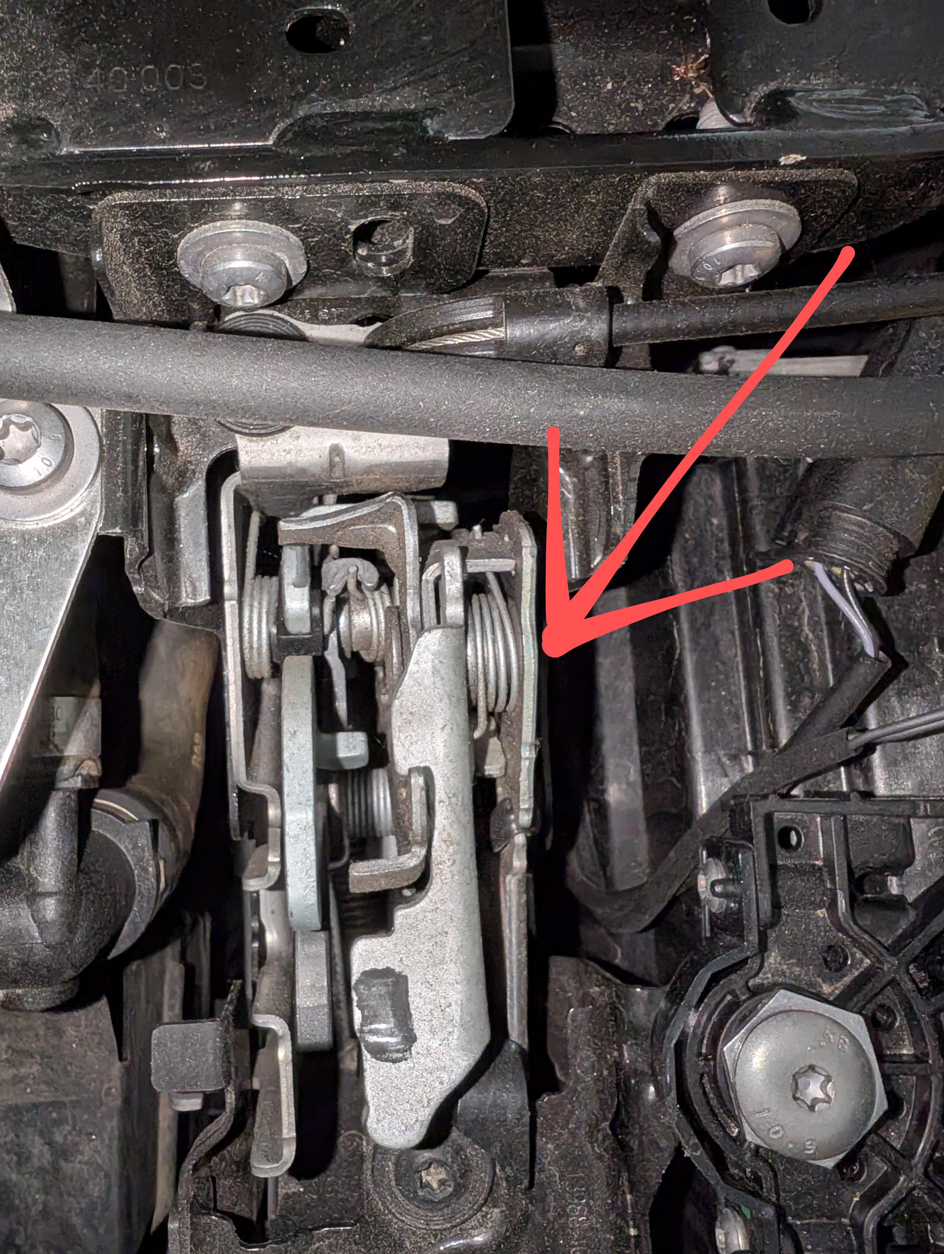 Fangschlösser Motorhaube