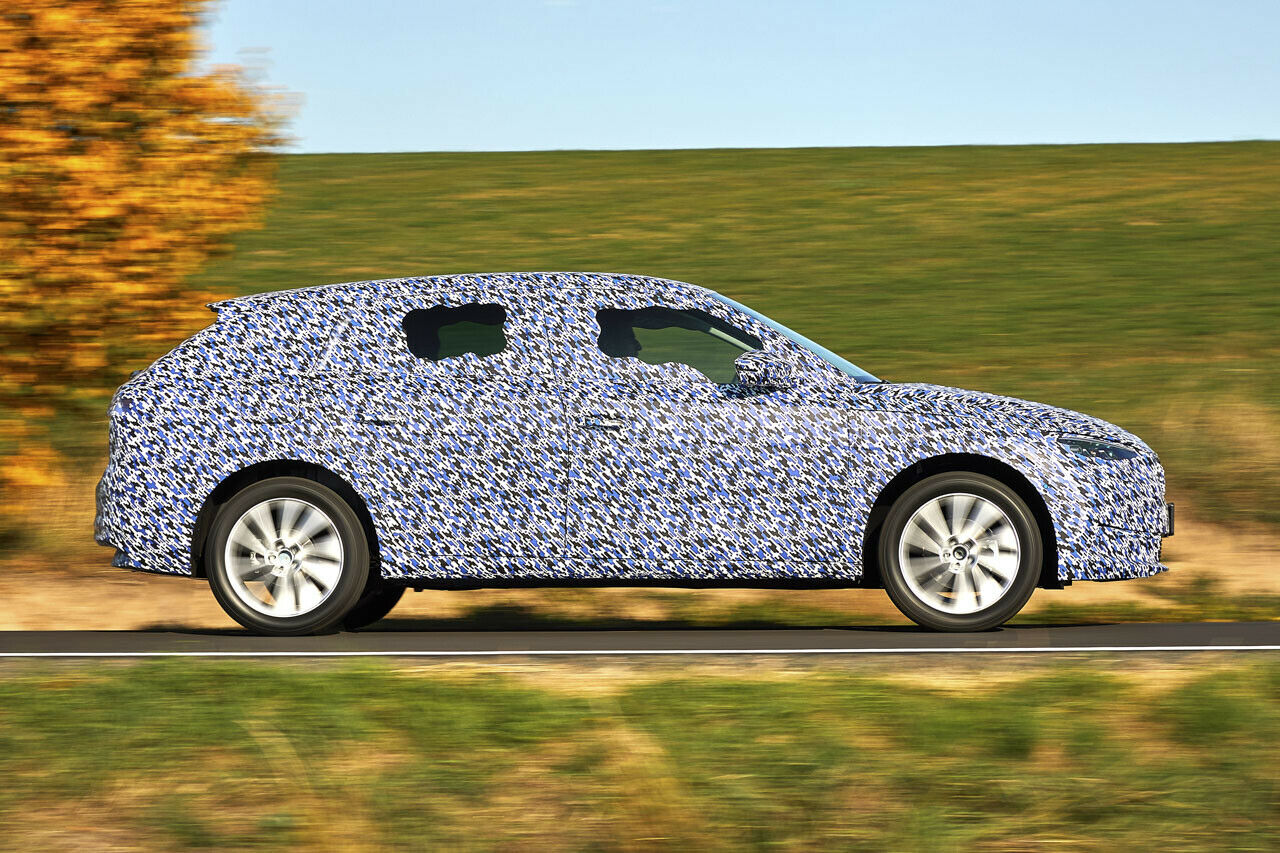 Länger als ein Golf: Der Skoda Scala wird zwar Kompaktklasse-lang, aber Kleinwagen-schmal