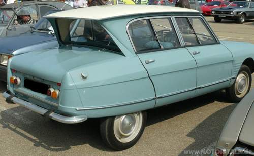 Citroen-ami-6-blau-3