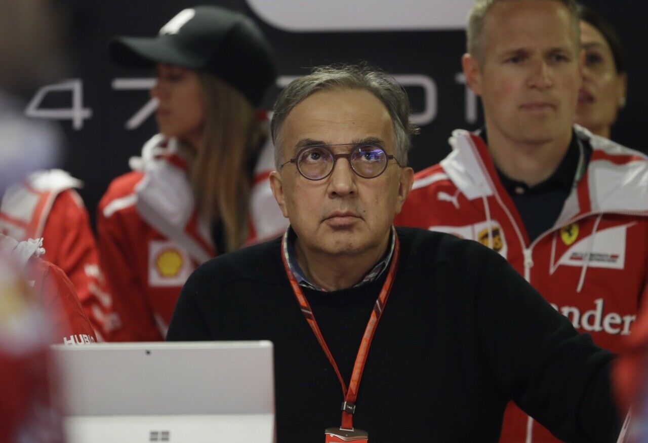 FCA-CEO Sergio Marchionne leitet ebenfalls das ausgegliederte Unternehmen Ferrari. Hier in der Ferrari-Box beim Großen Preis von Monza