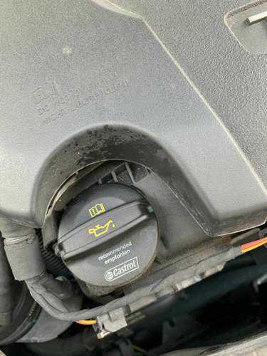 Audi A5 - Ölkappe