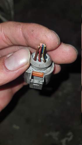 Agr ventil stecker..jpg