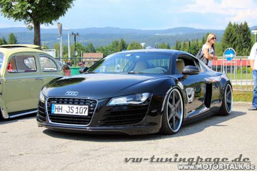 Audi-r8-1