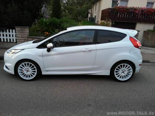 OZ Superturismo WRC