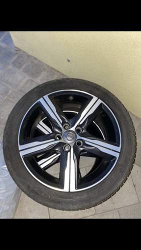 Cb841de0-ce06-426b-a33b-bdeacf31590d