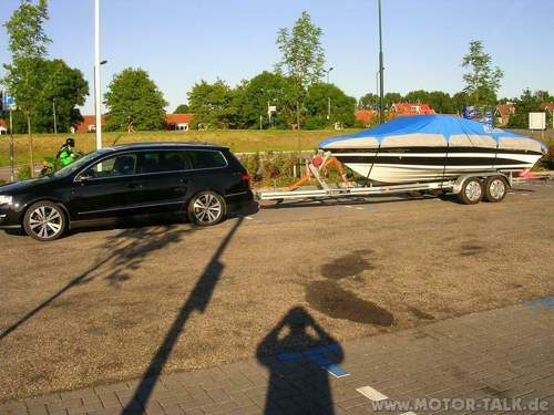 Passat mit Trailer