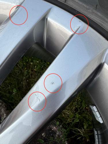 Felge 2 Schäden Detail
