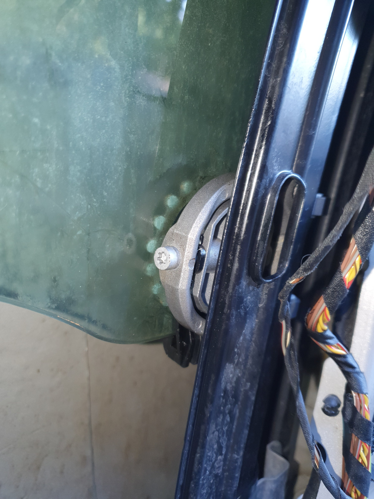 Fensterheber hinten links defekt