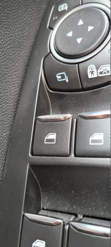 Linker Fahrer Fensterheber