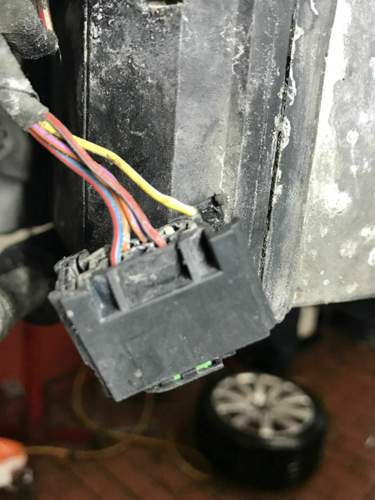 4d66d4db-3060-40fc-8fae-d957aec957f2