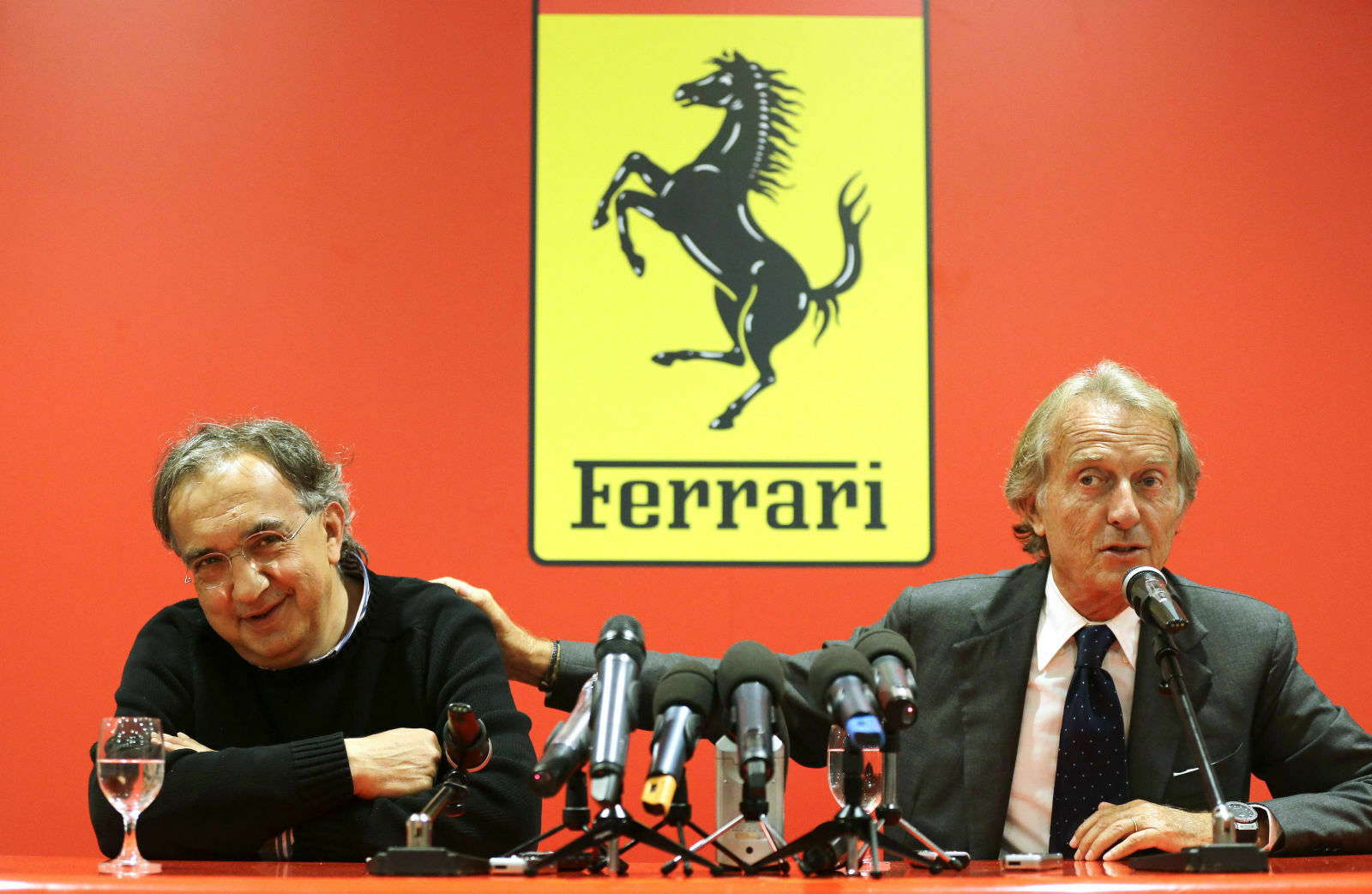 Ferrari: Nachdem Sergio Marchionne die Zügel des Sportwagenbauers von Luca di Montezemolo übernommen hat, könnte der Firmensitz nun aus Steuergründen ins Ausland wandern