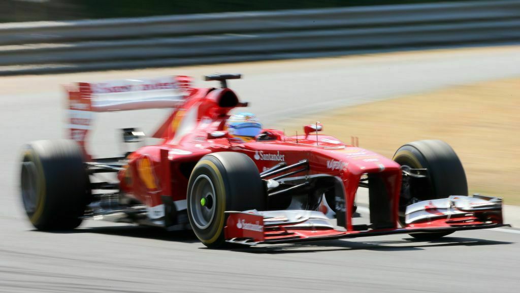 Fernando Alonso darf trotz eines Regelverstoßes seinen fünften Platz behalten