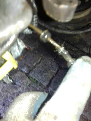Vivaro Bremssattel blockiert