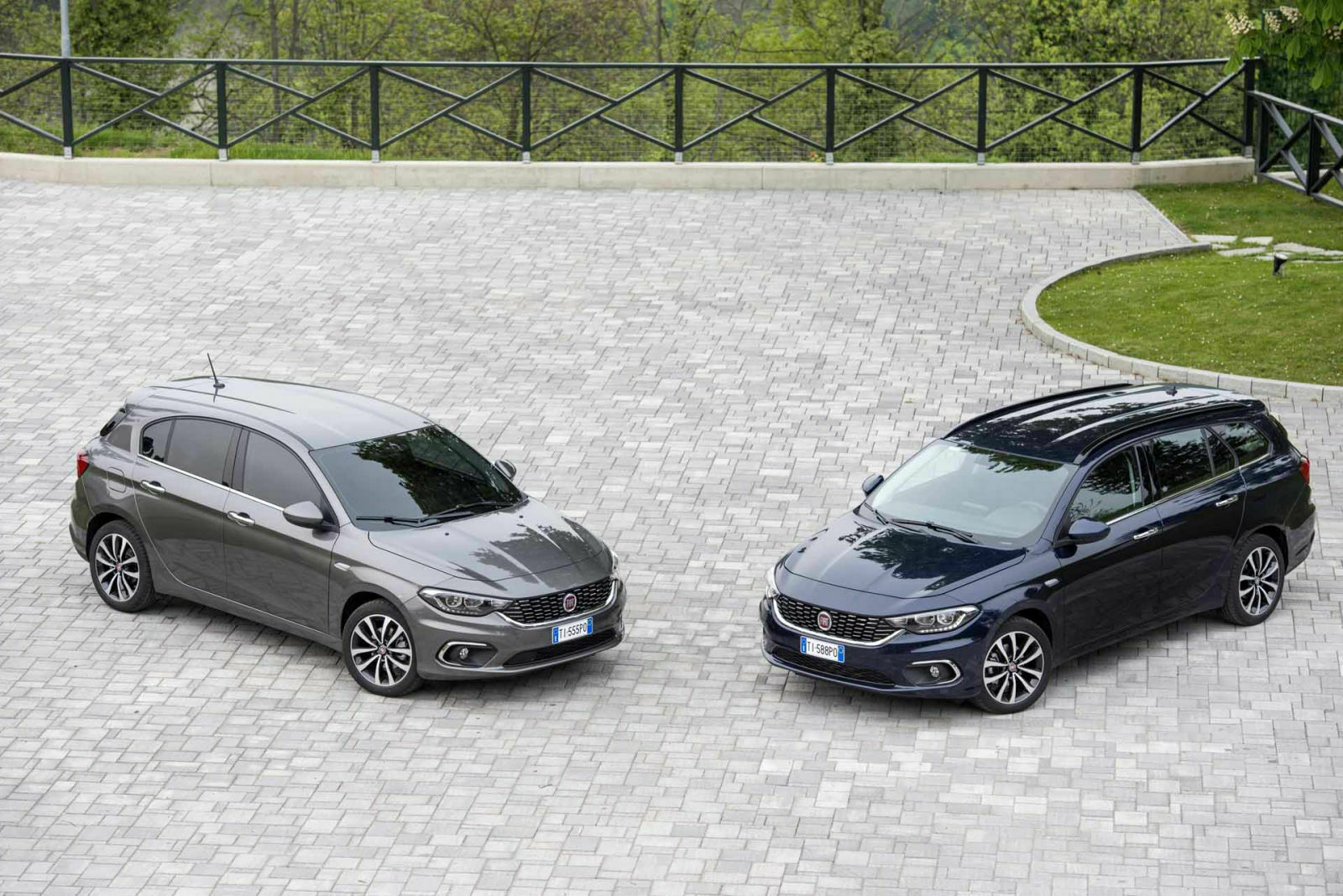 Fiat Tipo Fünftürer und Kombi: Fiat meldet sich in der Kompaktklasse, dem so genannten C-Segment, zurück