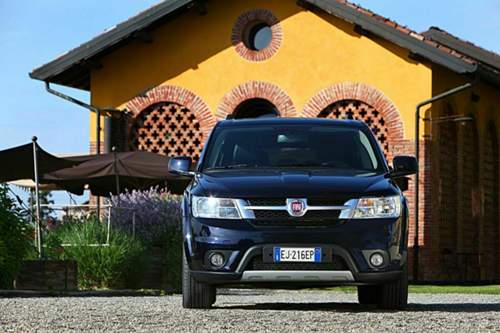 Fiat Freemont Front