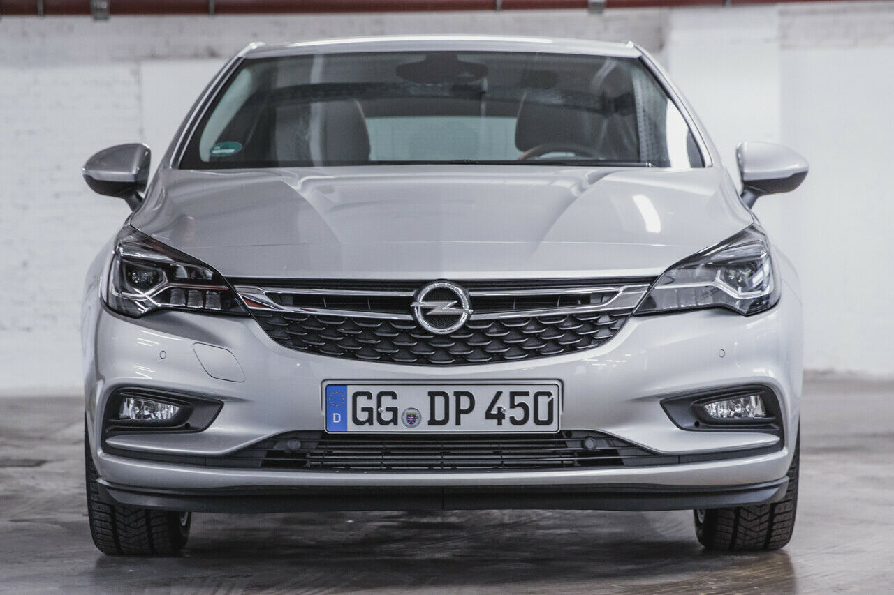 Der Opel Astra (K): im MOTOR-TALK-Vergleichstest: Frontansicht