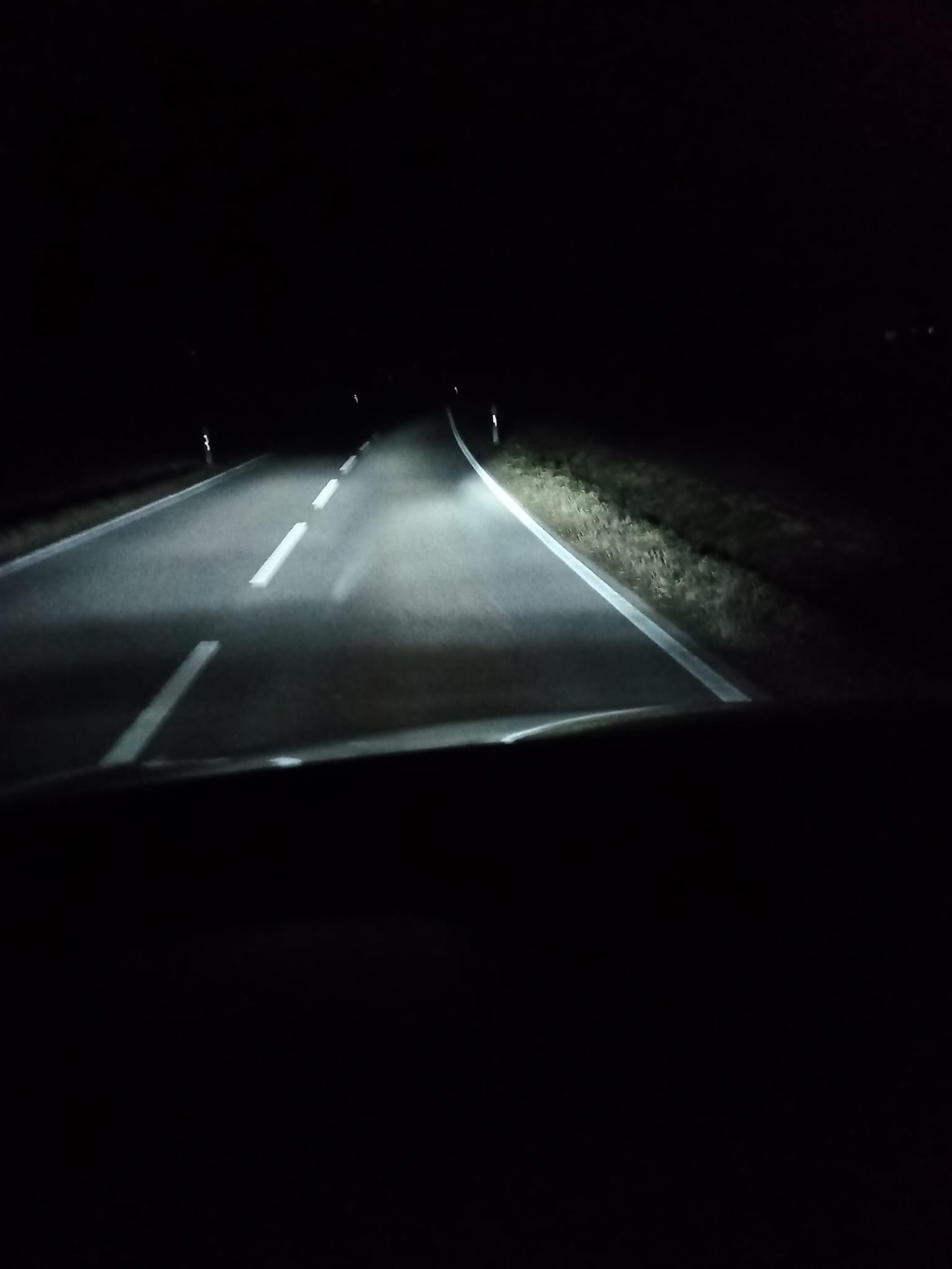 Fleckiges Licht OSRAM H7 LED Retrofit + Scheinwerfereinstellung