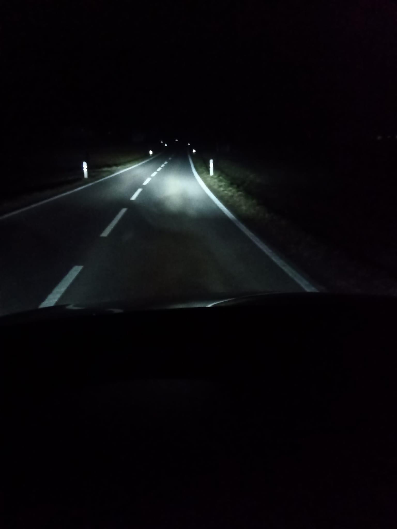 Fleckiges Licht OSRAM H7 LED Retrofit + Scheinwerfereinstellung