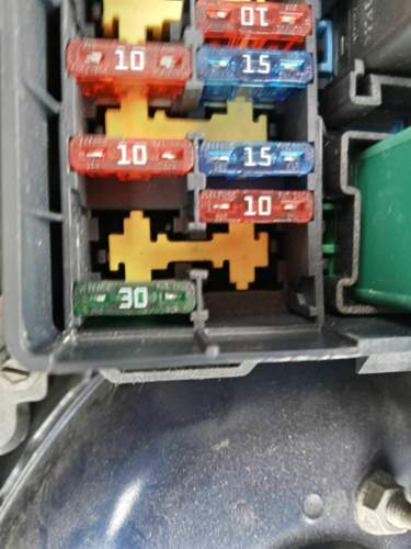 Sicherung F 29 Grün 30 Ampere