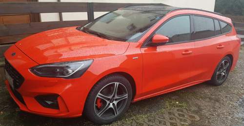 Focus-front-left