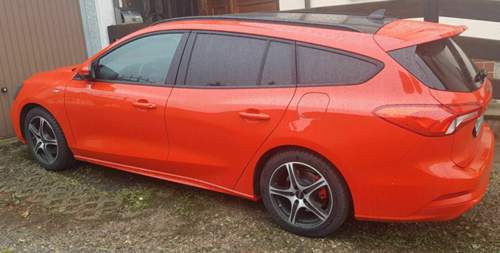 Focus-rear-left