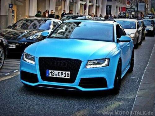 Baby blau ;)