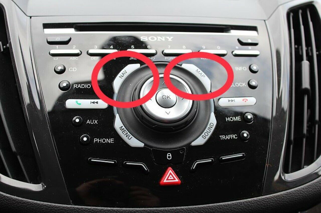 Ford C-Max Titanium 2012 Navi - Nachrüstung