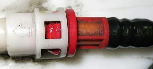 Stecker Benzinpumpe